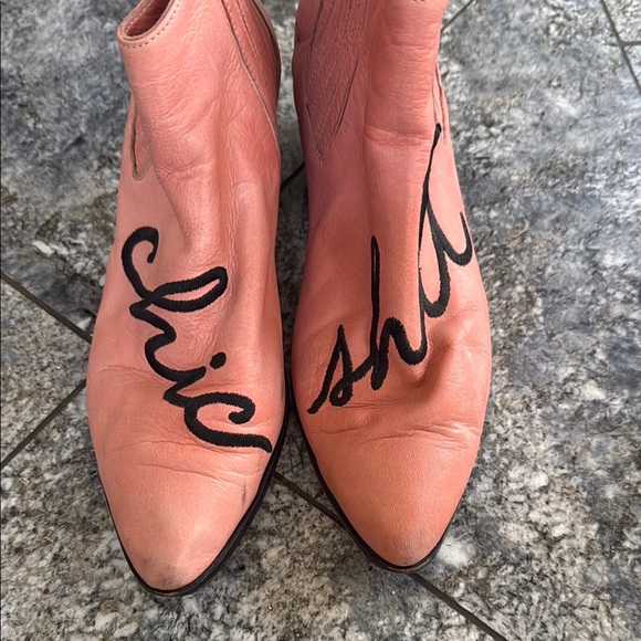 Chic Shit Women's Pink Leather Ankle Boots - Picture 5 of 8